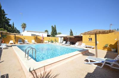Estudios con piscina compartida en Complejo Rural el Mayorazgo