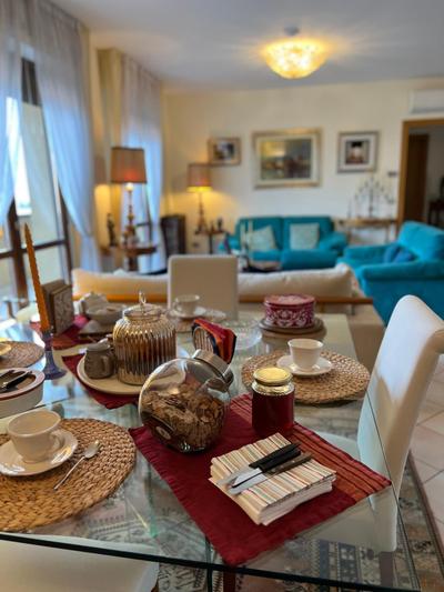 CLASSY Penthouse B&B