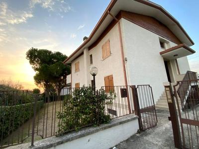 Elena Apartment - View Lake - Private Garage