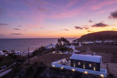 Red beach Harmony Suites Stone house