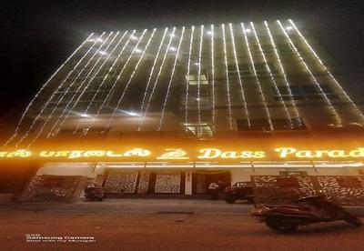 Dass Paradise Hotel