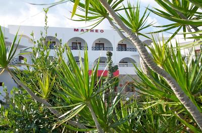 Hotel Matheo Villas & Suites