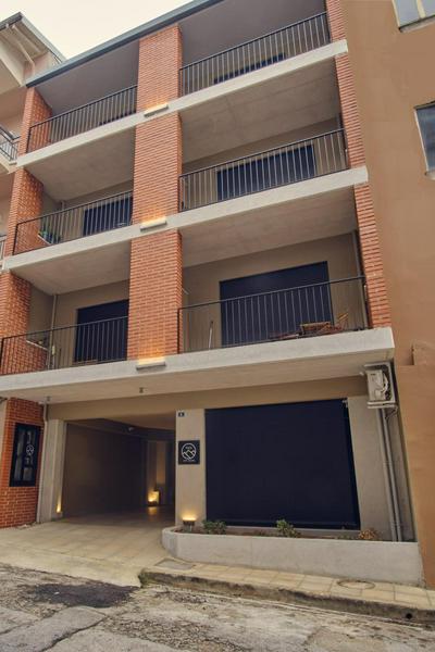 Tzes City Suites