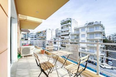 Escape with Style in this Chic 2BR Apartment!