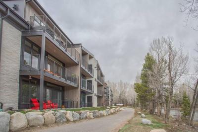 Cozy- Mountain Style - River View apartment - Colorado
