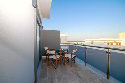 Calma Apartment