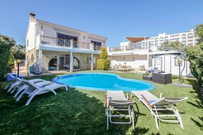TRES PALMERAS moderne Villa, Pool 5 Minuten zum Strand, Klima, schnelles Wifi