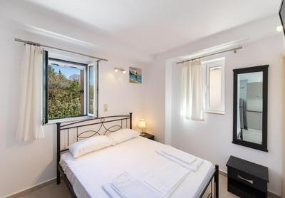 Boursinos cozy apartments by Imagine Lefkada