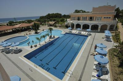 Santa Monica Resort