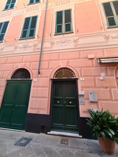 Santa Margherita in Caruggio by PortofinoVacanze