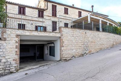 S294 - Sirolo, meraviglioso trilocale con terrazzo e vista mare