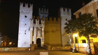 Domus by the Castle - Sirmione4u