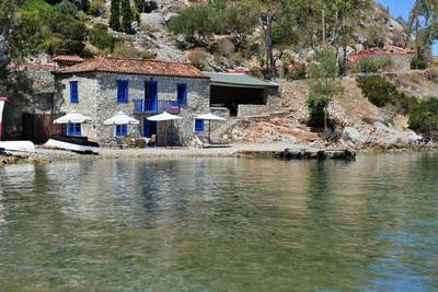 Douskos by the Sea