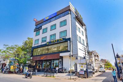 FabHotel Resolute