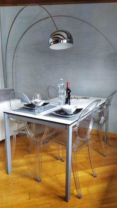 NOLO93 Attic apt right in front of the metro station to Duomo