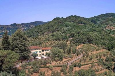 Fully serviced villa with breathtaking views