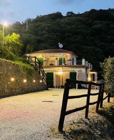 Country House “ Il Mandorlo”