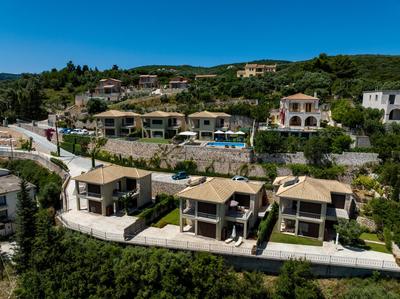Villas On The Clouds