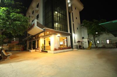 Hotel Laxmibai Palace