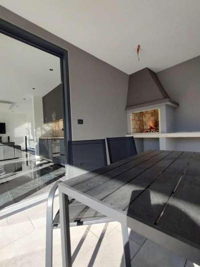 Green Luxury with heated pool, jacuzzi & sauna
