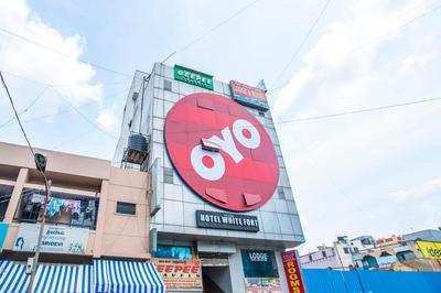 Hotel O White Fort Near Lalbagh Botanical Garden