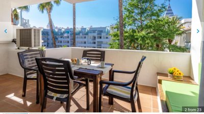 Spacious apartment in Roses, 60 m², shared pool