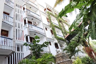 Darajani Hotel
