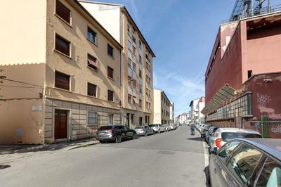 Khione Apartment by Mamo Florence