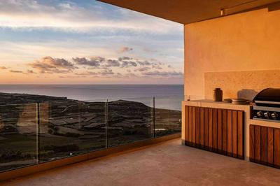 Lighthouse View Apartment