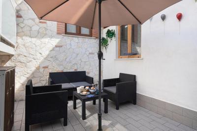 4 Bedrooms Apt in Sorrento Center location&view