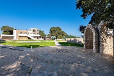 Hamilton Grand Villa
