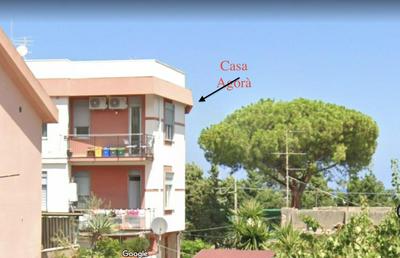 Casa Agorà-a due passi dal mare