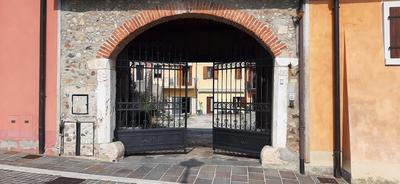 Al BORGO costermano sul garda via pertica 8A