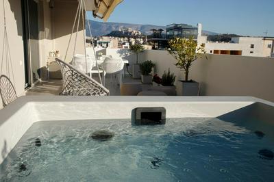 Athens Acropolis View Penthouse with outdoor Spa