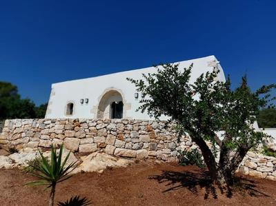 Trullo dei Mori, sea view villa with swimming pool