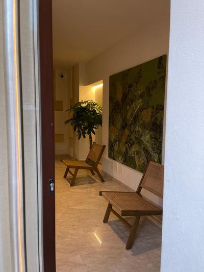 Raha Suites