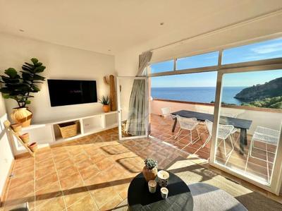 Calaiza Exclusive View