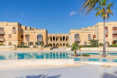 Harbour Views Gozitan Villa Shared Pool - Happy Rentals
