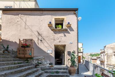 A Timpa ro Nannu 22, Holiday Home in Center Ragusa IBLA