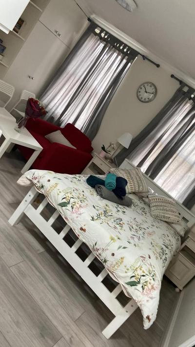 Guest and Rest 7