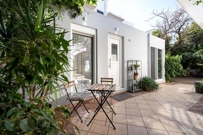 Ocean Breeze Suite 1min to Beach