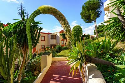 Club Caronte flat by Costarentals - Ref 133