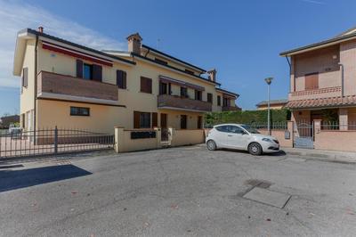 GuestHost - La Sammartina Garden Apartment x6
