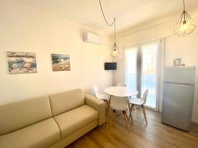 Maria Luisa - Piazza Mazzini - 30 MT dal mare - Jesolo