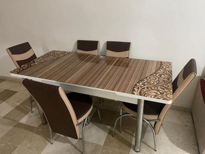 Appartement 19 3èm étage ( POUR FAMILLE )