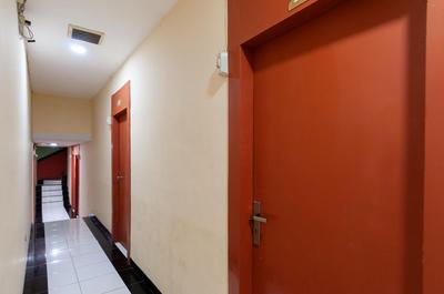 Urbanview Hotel Syariah Residence Medan by RedDoorz
