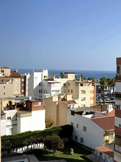 Estudio centro torre del mar con vistas al mar