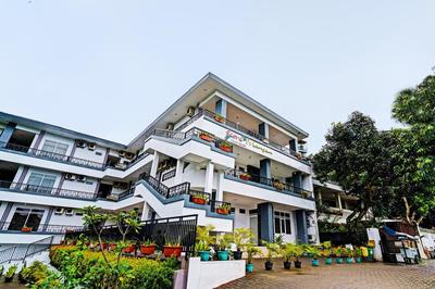 Collection O 92277 Setra Priangan Guest House