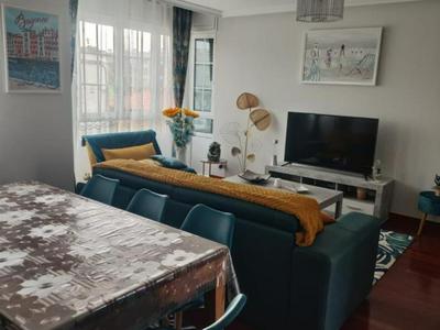 Nuevo! Apartamento con garaje