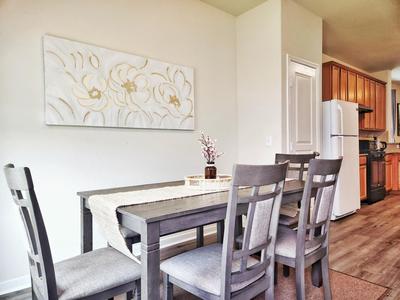 4 BR Home near Downtown Med Center NRG Stadium Pearland Skyview Long by ION Rentals
